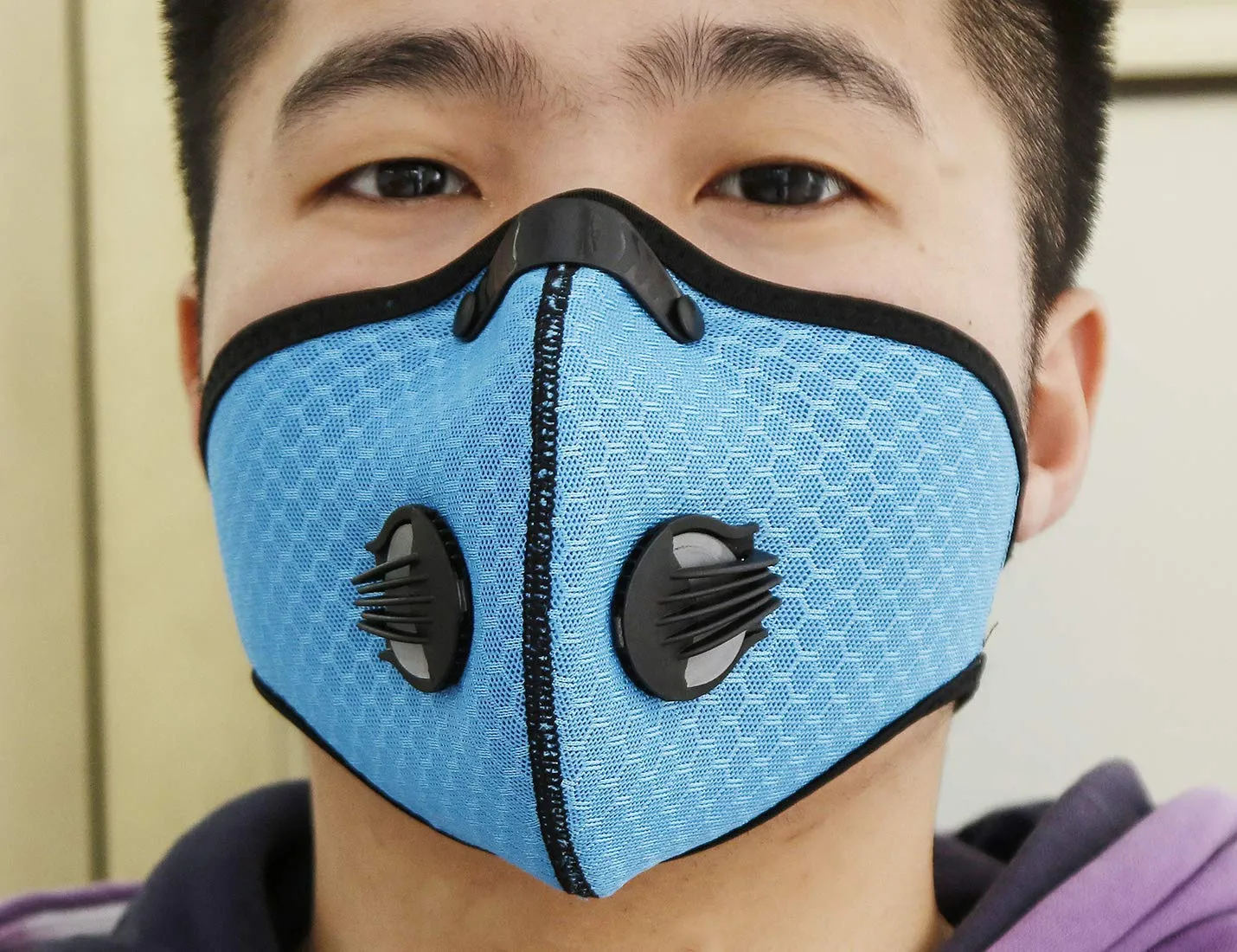 Electomania Breathe Pure Breathe Healthy Carbon Activated Dual Filter Technology Anti Pollution, Smog, Smoke, Dust, Germs, PM 2.5 Particle Face Mask
